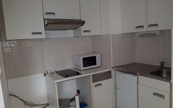 Appartement à louer    2 pièces •  Nîmes