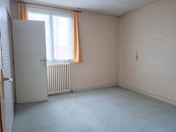 EXCLUSIF - MAISON A RENOVER