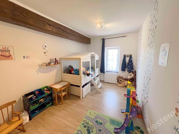 Maison ChARS PIECE A VIVRE DE 100 M! 7 MIN CHARS 10 pièce(s) 270 m2