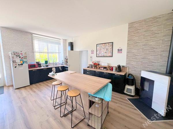 Maison ChARS PIECE A VIVRE DE 100 M! 7 MIN CHARS 10 pièce(s) 270 m2