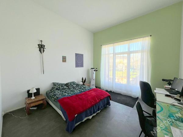 Maison ChARS PIECE A VIVRE DE 100 M! 7 MIN CHARS 10 pièce(s) 270 m2