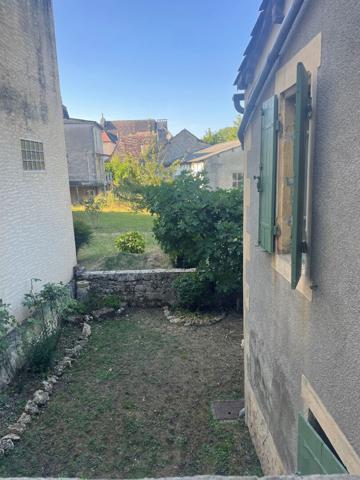 Maison située à Lanquais, proche LALINDE
