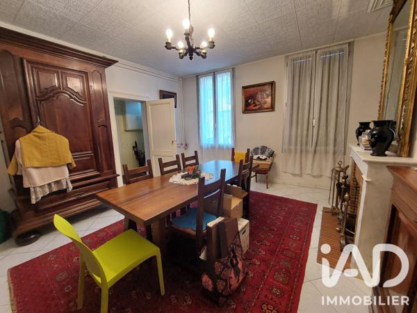 Maison à vendre 8 pièces 212 m² Castillon-la-Bataille