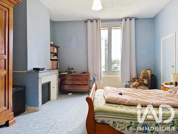 Maison à vendre 8 pièces 212 m² Castillon-la-Bataille