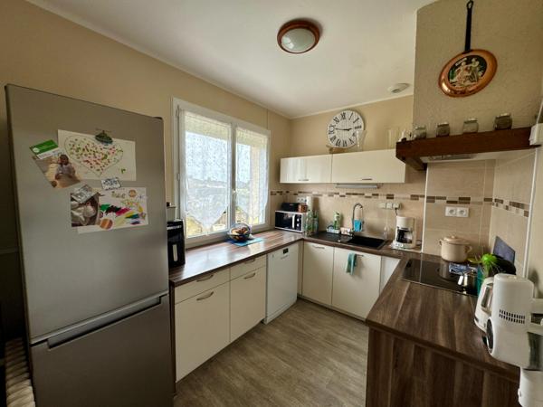 Pavillon 3 chambres avec terrain de 594m²