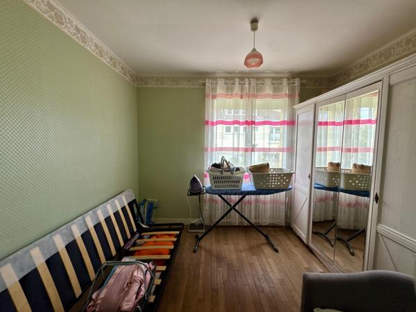 Pavillon 3 chambres avec terrain de 594m²