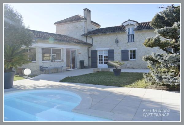 Département Gers (32) A vendre Condom propriété P7 210 m²- Terrain 5 483 m²