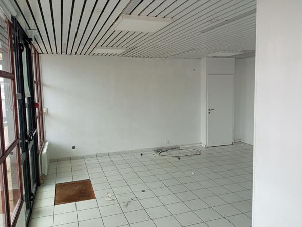 CHALLANS, Local commercial de 60 m²
