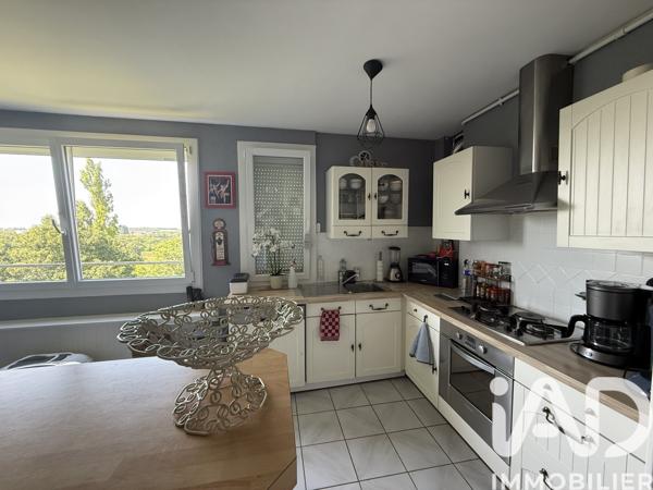 Appartement à vendre 4 pièces 79 m² Saint-Quentin
