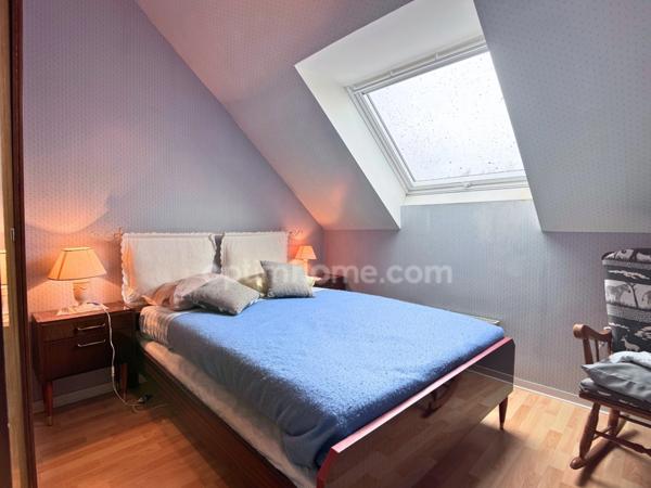 Grande maison familiale 5 chambres + bureau, jardin Ouest & double garage, gare à 10 min