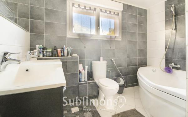 Maison 6 pièces 85 m²