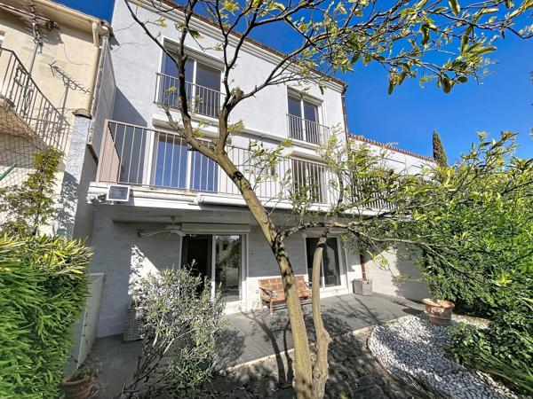 ELEGANTE MAISON DE VILLE RENOVÉE, PERPIGNAN
