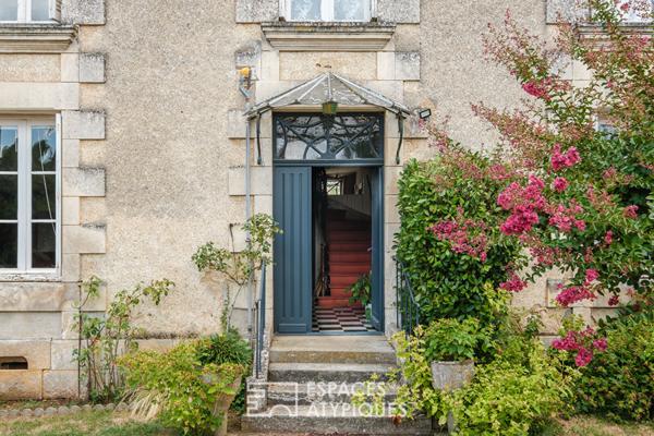 Maison bourgeoise à réinventer, en centre bourg de Migné-Auxances