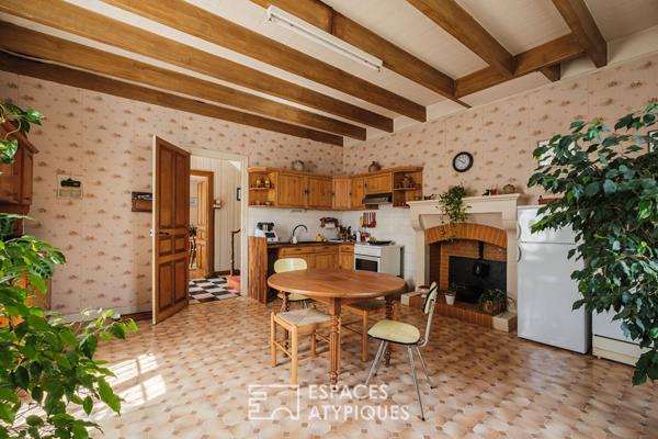 Maison bourgeoise à réinventer, en centre bourg de Migné-Auxances