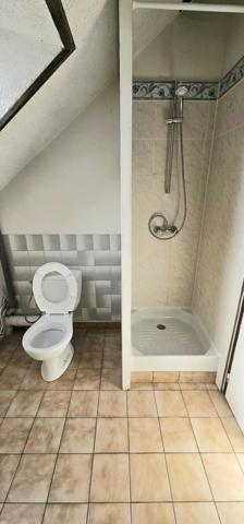 Vente                                                      Appartement
                        
                     4 pièces                      65 m2                     à Thorigny-sur-Oreuse