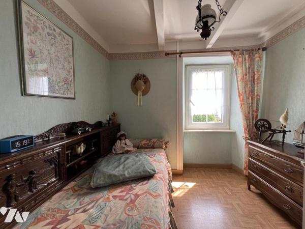 ETABLES SUR MER -  Maison ancienne sur terrain de 1957 m²