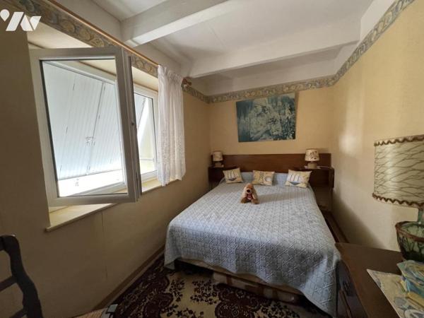 ETABLES SUR MER -  Maison ancienne sur terrain de 1957 m²