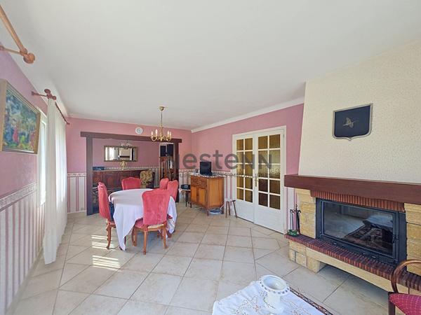A VENDRE OUISTREHAM BOURG  Une maison familiale  à deux pas des commerces