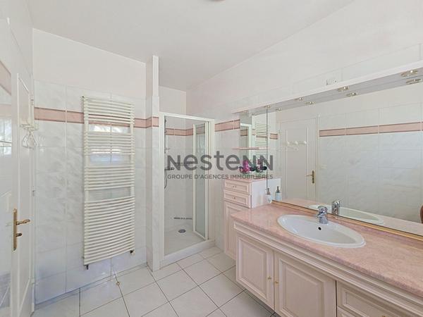A VENDRE OUISTREHAM BOURG  Une maison familiale  à deux pas des commerces