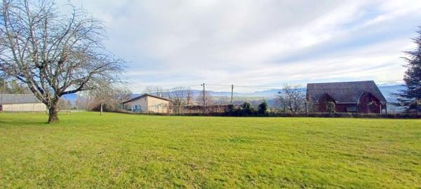 Chanay (01420) Maison avec terrain