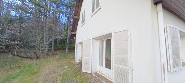 Chanay (01420) Maison avec terrain