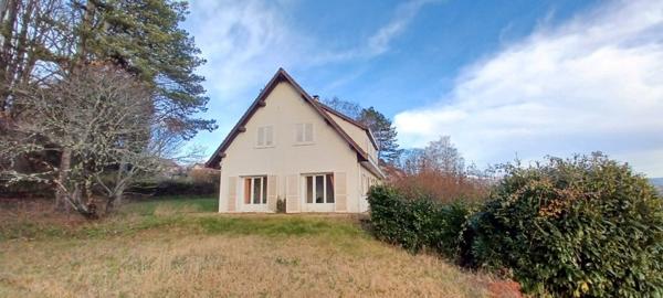 Chanay (01420) Maison avec terrain