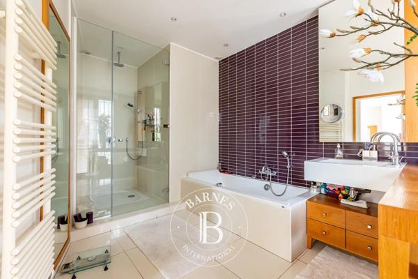 Boulogne-Billancourt, Maison 7 Chambres -  380 m² à vendre