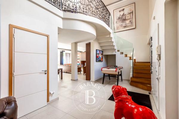 Boulogne-Billancourt, Maison 7 Chambres -  380 m² à vendre
