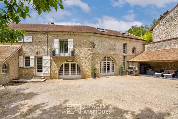 Charme de l’ancien, confort de l’exception ? Maison de caractère avec piscine et pigeonnier