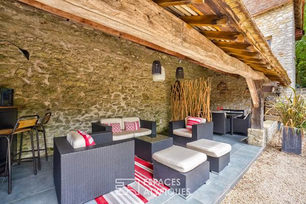 Charme de l’ancien, confort de l’exception ? Maison de caractère avec piscine et pigeonnier