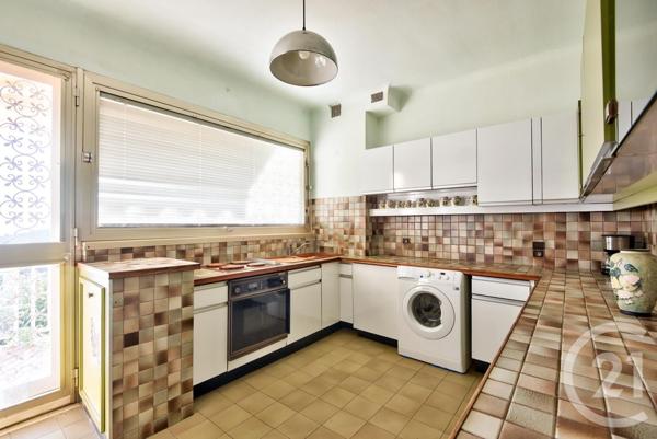Maison à vendre  6 pièces - 348 m2 VILLEFRANCHE SUR MER - 06