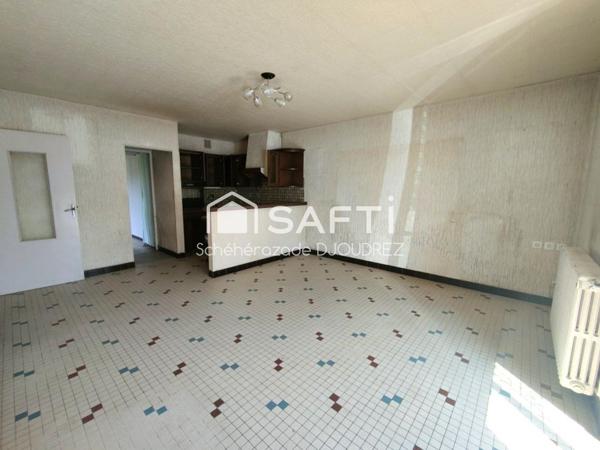 SOUS OFFRE D'ACHAT !!! MAISON - 6 PIECES - GARAGE / ECURIE - GRANGE