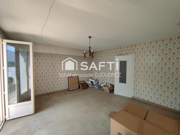 SOUS OFFRE D'ACHAT !!! MAISON - 6 PIECES - GARAGE / ECURIE - GRANGE