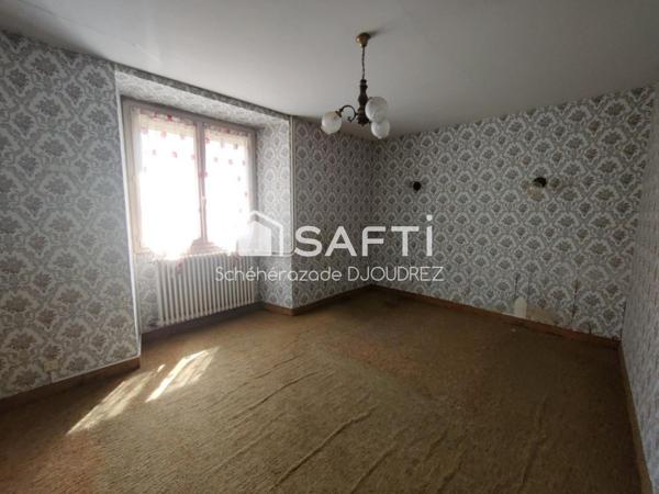 SOUS OFFRE D'ACHAT !!! MAISON - 6 PIECES - GARAGE / ECURIE - GRANGE