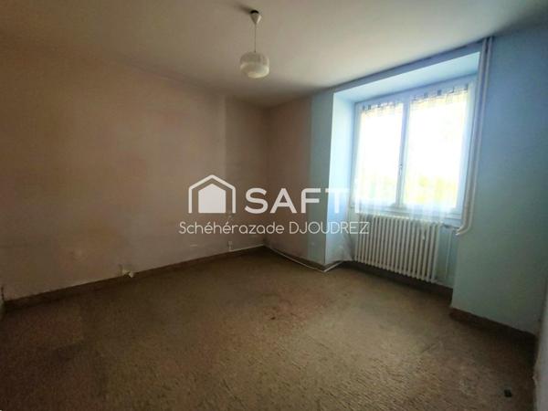 SOUS OFFRE D'ACHAT !!! MAISON - 6 PIECES - GARAGE / ECURIE - GRANGE