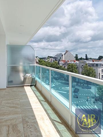 Vente appartement Nantes : 289 000 € - AJP Immobilier Nantes Rond-Point de Rennes