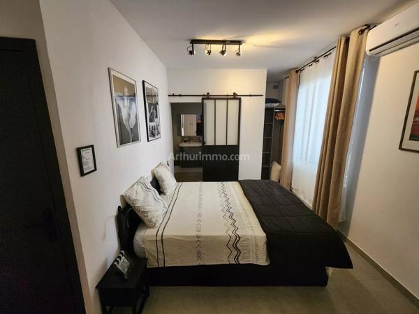 Vente                                                      Maison
                        
                     8 pièces                      189 m2                     à Pouzols