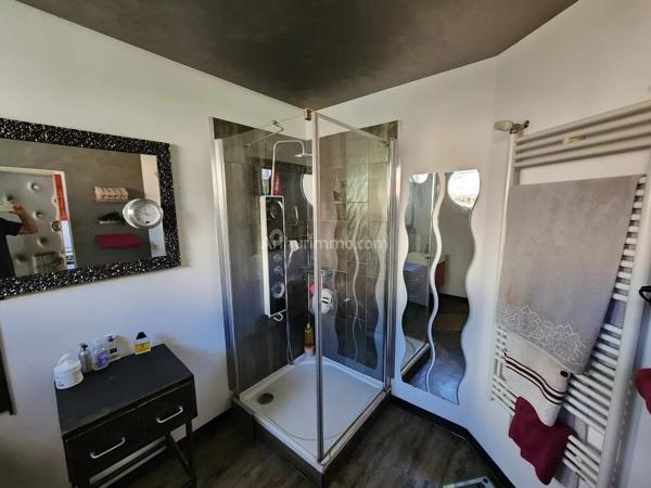 Vente                                                      Maison
                        
                     8 pièces                      189 m2                     à Pouzols