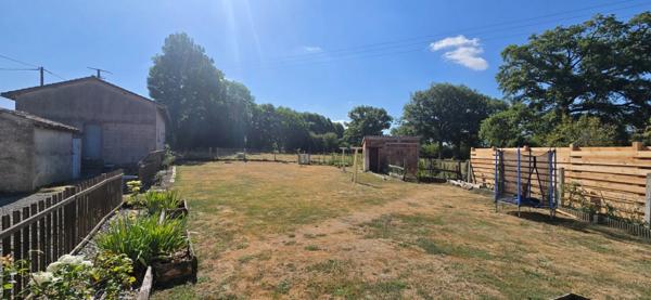 Maison à vendre 5 pièces DROUX (87)