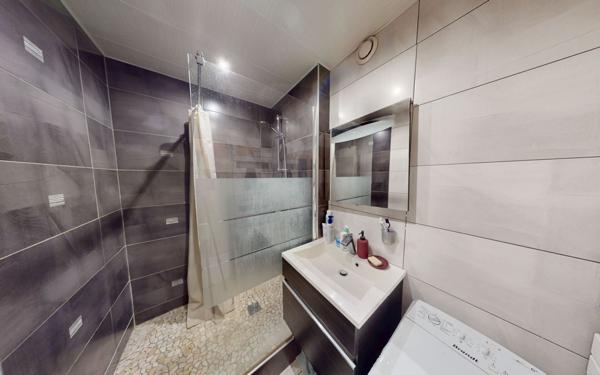 Appartement à vendre    3 pièces • 66,42 m2 Metz