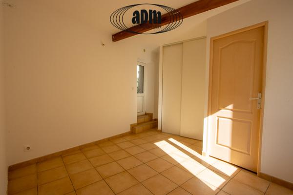 Appartement
                                                                                                                                                                                                                                                                                                                        2 pièce(s)                                                                                                                                                                                                          1 chambre(s)                                                                                                                                                                                                          38.74  m²