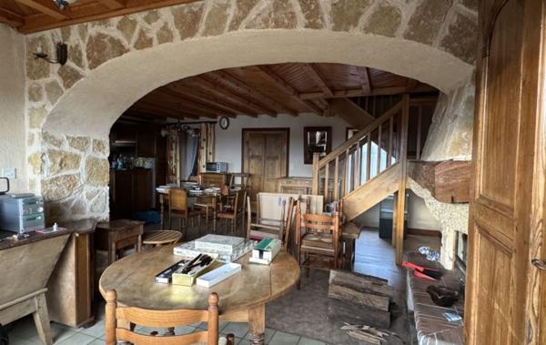 Vente Maison de ville En centre-ville Saint-remy-sur-durolle   