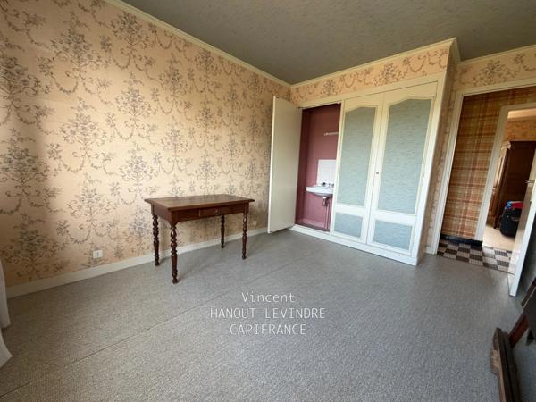 Maison à vendre 6 pièces RIVES DU LOIR EN ANJOU (49)