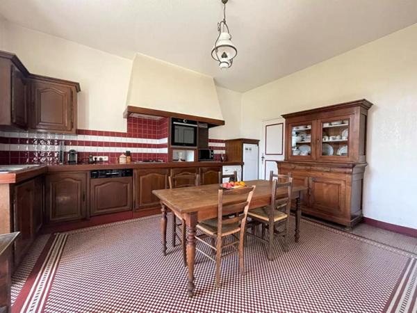 MAISON A VENDRE - 44150 ANCENIS-SAINT-GEREON - 8 PIECES