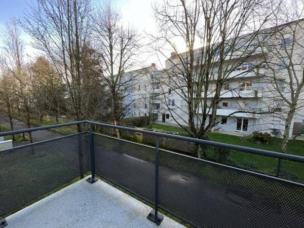 Appartement 2 pièces                                        - 44100 Nantes Réf : 12091