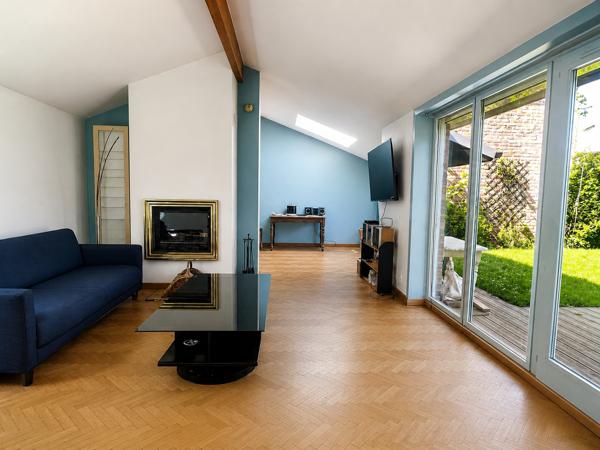 MAISON 4 CHAMBRE SEMI PLAIN PIED JARDIN ET DOUBLE GARAGE