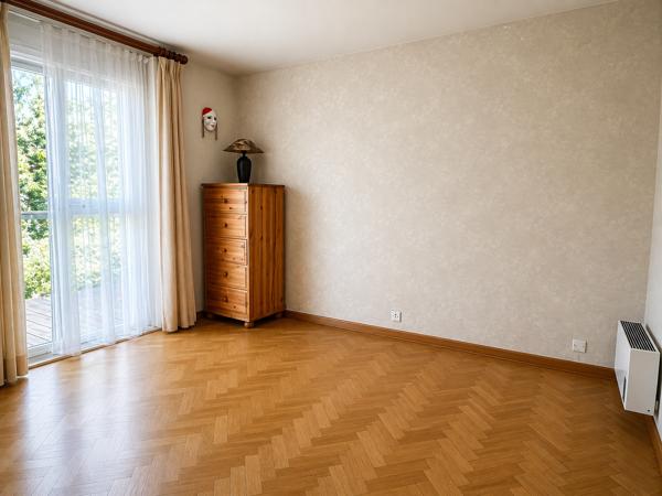 MAISON 4 CHAMBRE SEMI PLAIN PIED JARDIN ET DOUBLE GARAGE