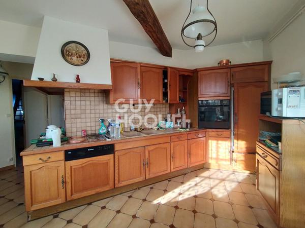 Maison de caractère à vendre à PÉRONNE (80200).