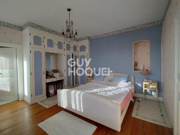 Maison de caractère à vendre à PÉRONNE (80200).