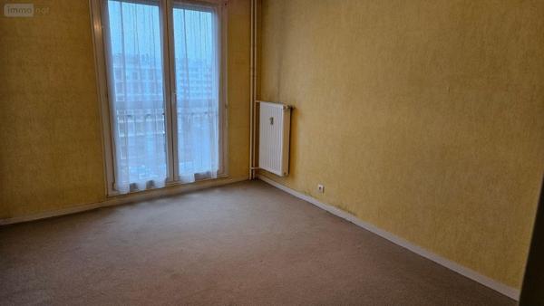 Appartement à rénover à vendre à Le Mans dans la Sarthe (72000), ref : 72119-1612   
HYPER CENTRE